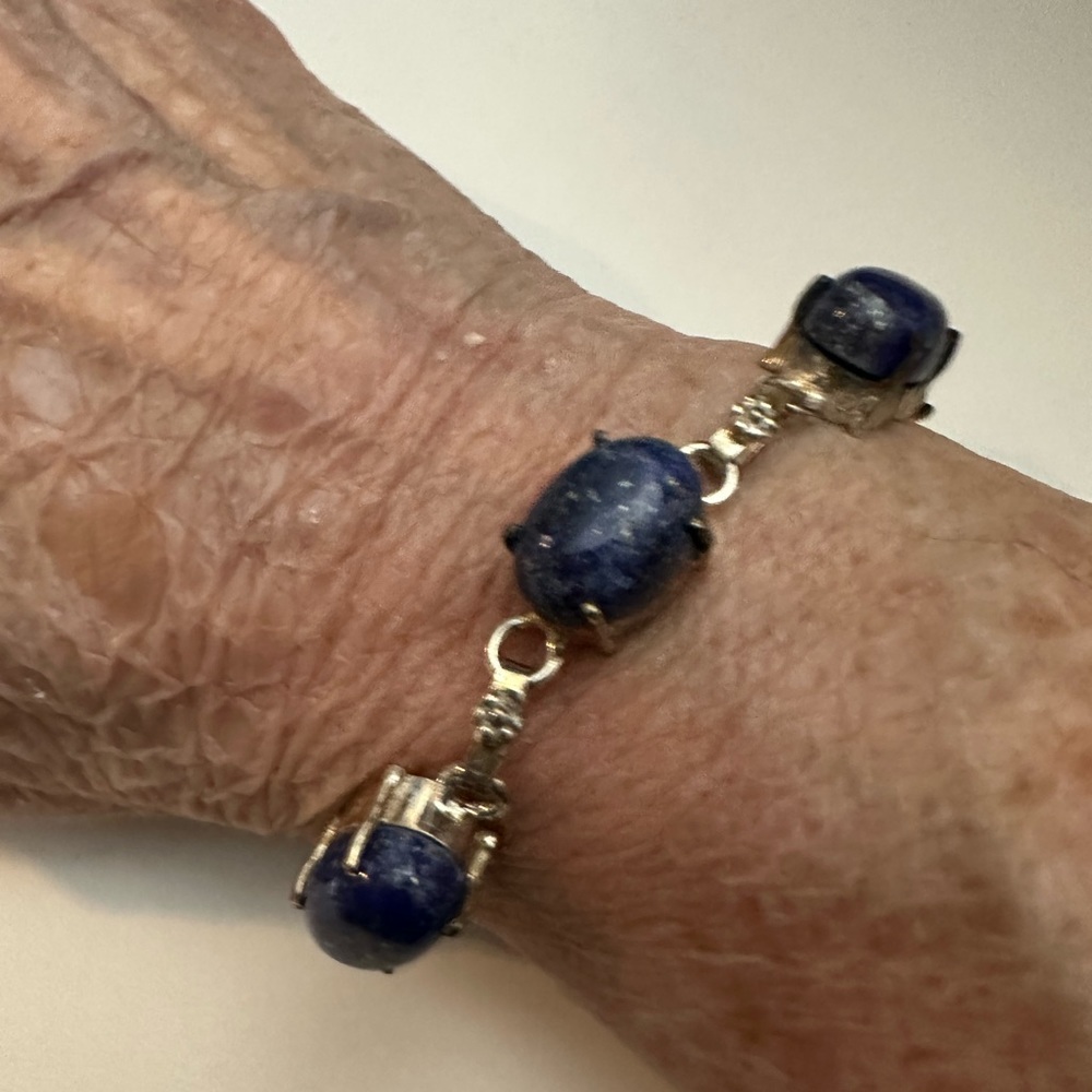 Lapis Blue Colored Bracelet 7-8” NWOT
